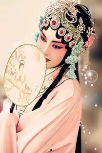 美颜花旦吃瓜,揭秘娱乐圈幕后真相